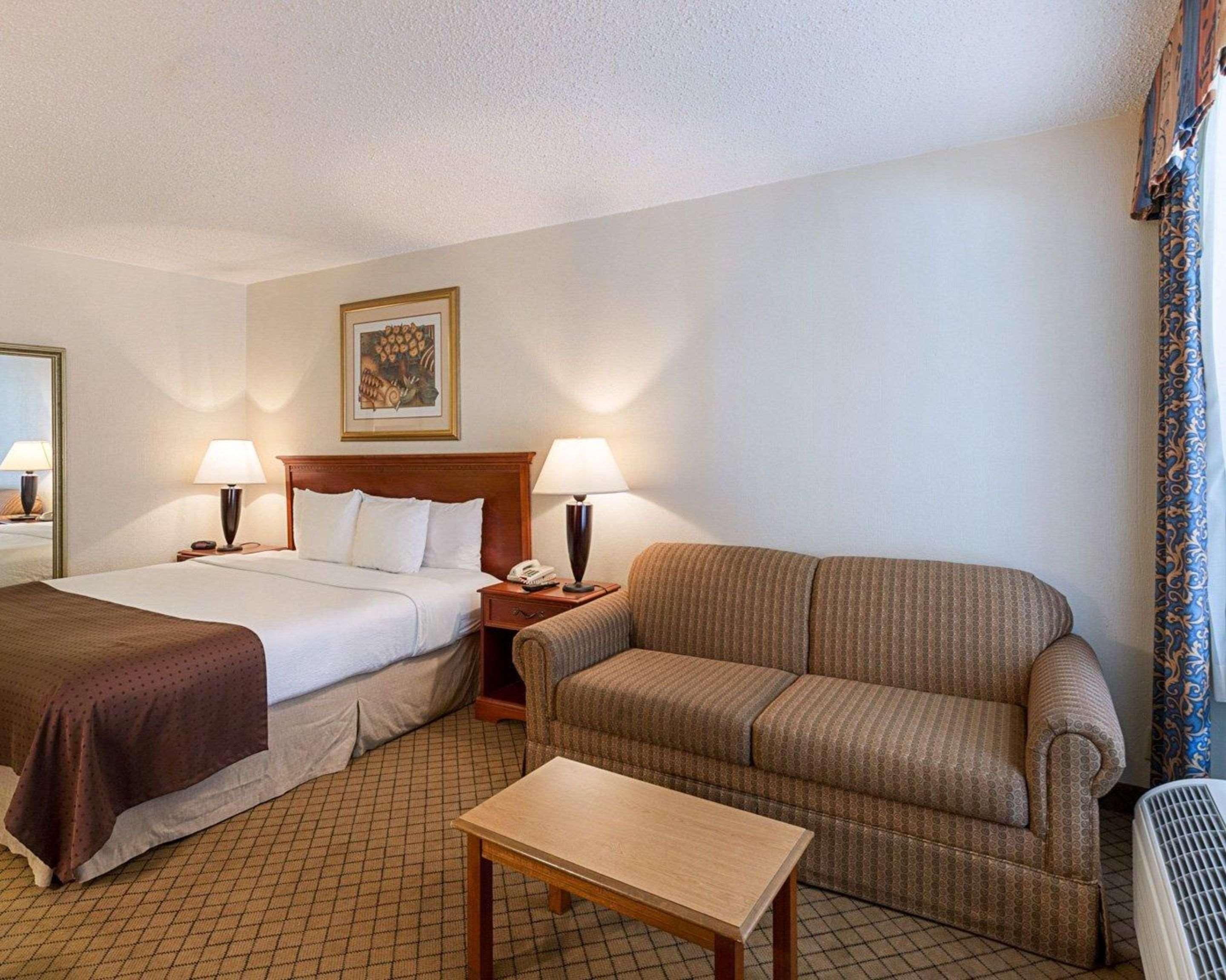Greentree Hotel & Extended Stay I-10 Fwy Houston, Channelview, Baytown Buitenkant foto