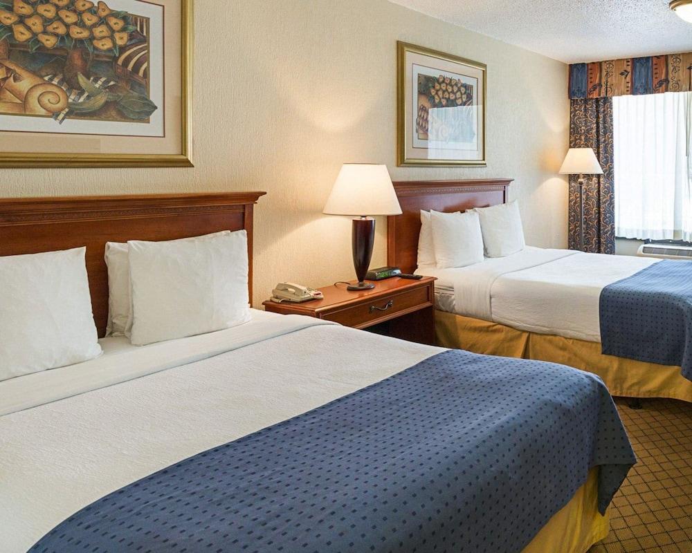 Greentree Hotel & Extended Stay I-10 Fwy Houston, Channelview, Baytown Buitenkant foto