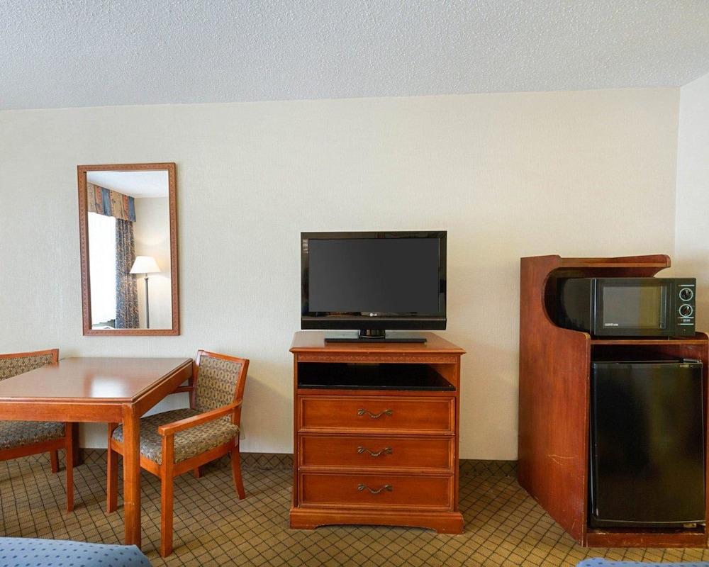 Greentree Hotel & Extended Stay I-10 Fwy Houston, Channelview, Baytown Buitenkant foto